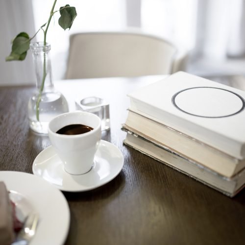 coffee-rose-near-books